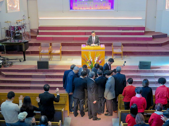 pastor Yang installation
