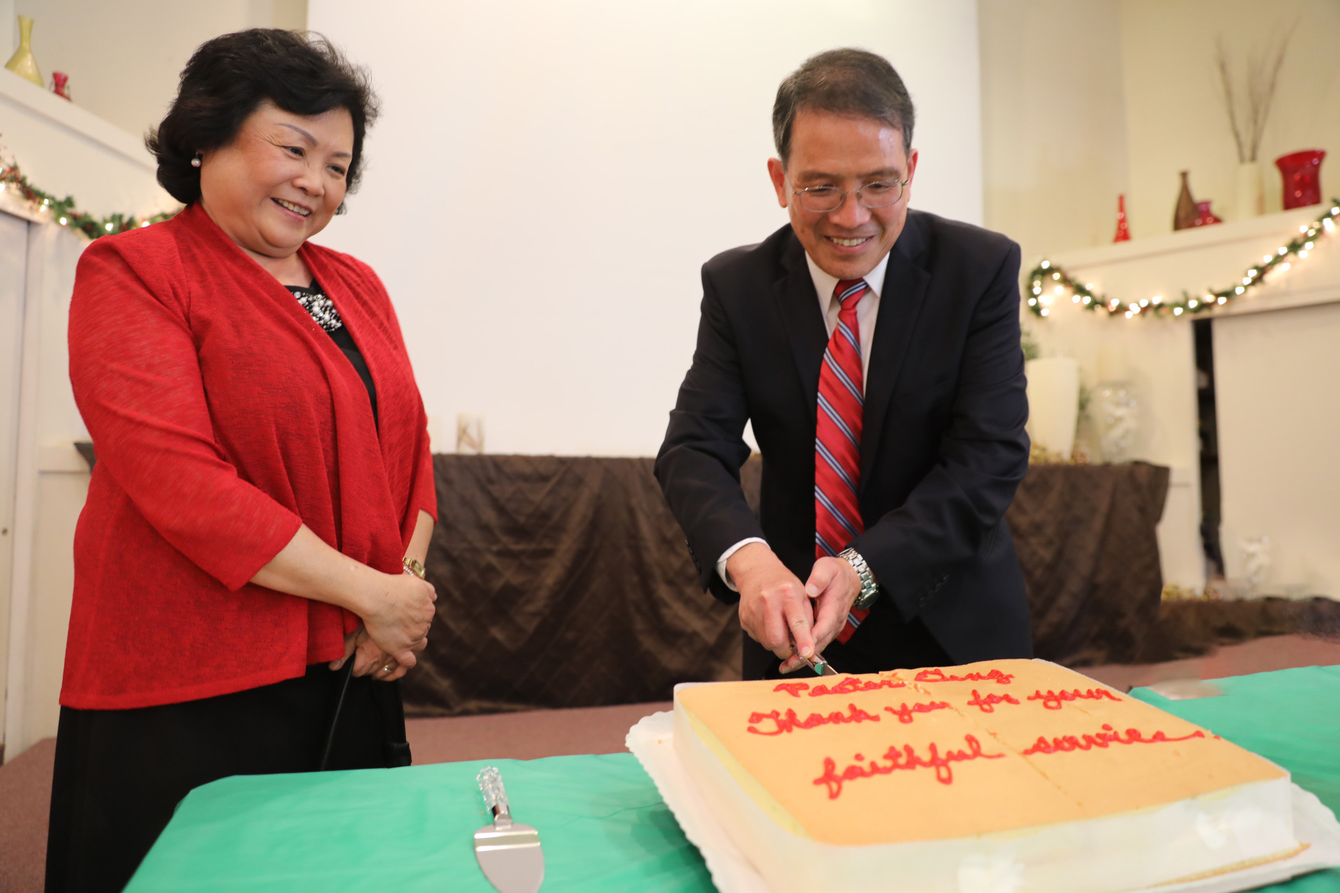  pastor Teng goodbye1